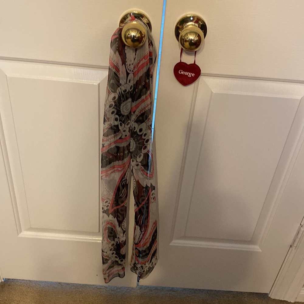 Scarf Bundle - Picture 4 of 6